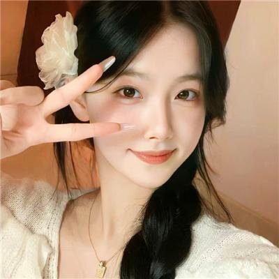 百万粉美妆博主“素颜”翻车,直播滤镜失效现场尴尬